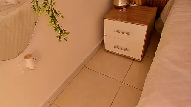 Samantha_Sra_ webcam