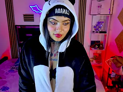 LauriInk1 webcam