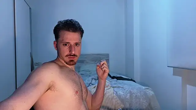 zeusoctavian1 webcam