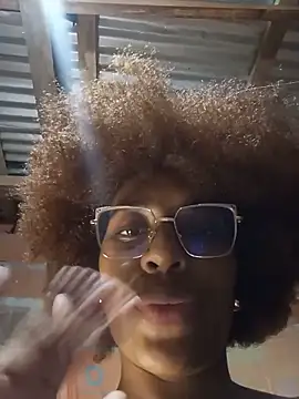 thaimy_ webcam