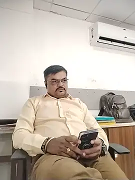 Desi_Lodo_Gujju_Boy webcam