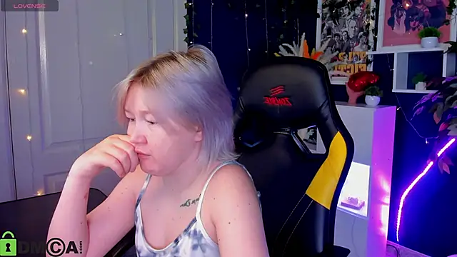 Sara_Robinson webcam