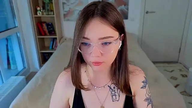 MilenaSaint webcam