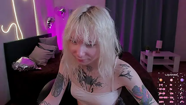 tattoo_art_baby - Tattoo_art_baby's free webcam - UK Sex Cams