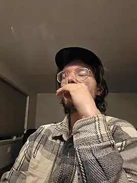 KinkyKittyBoy webcam