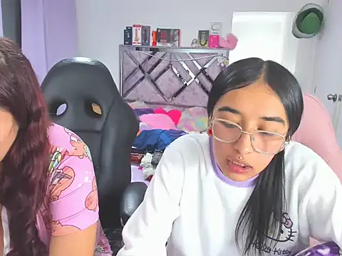 naomi_johnson webcam