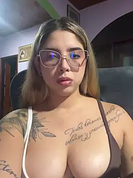 EvaGold_ webcam