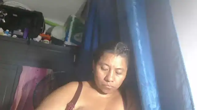 adrixxx38 webcam