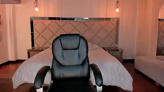 AmyRosse_X webcam
