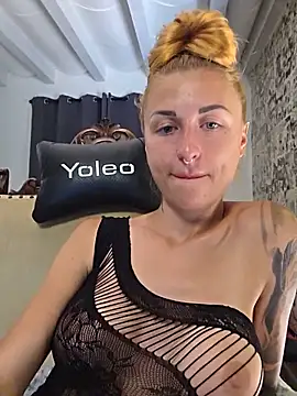 kylie_blck webcam