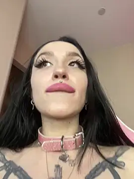 Molly__Moon webcam