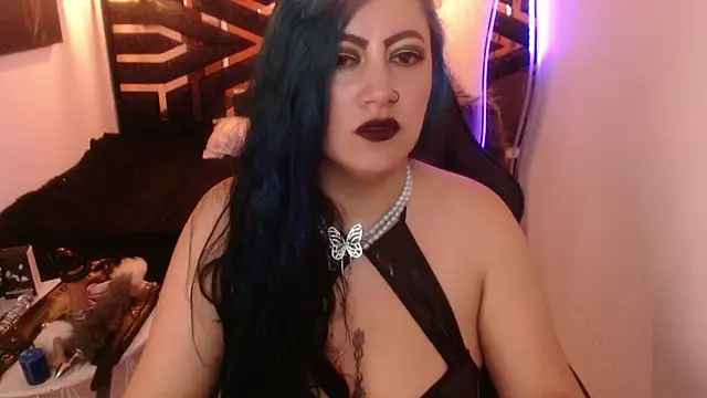 scarleth_blue webcam