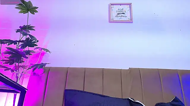 nikkenyx (F teen) - foot cream