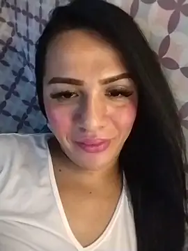 Yourbabyshane webcam