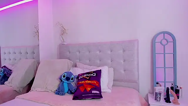 Vanessa_cruz_18 webcam