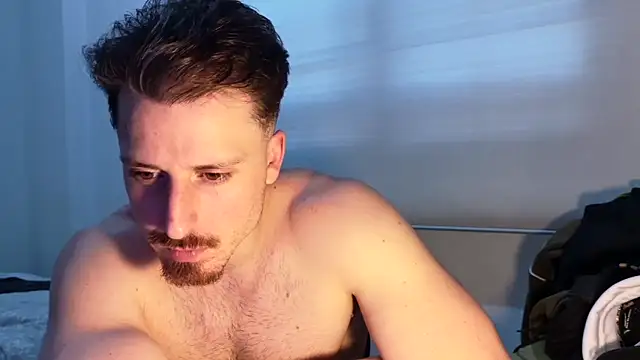 zeusoctavian1 webcam