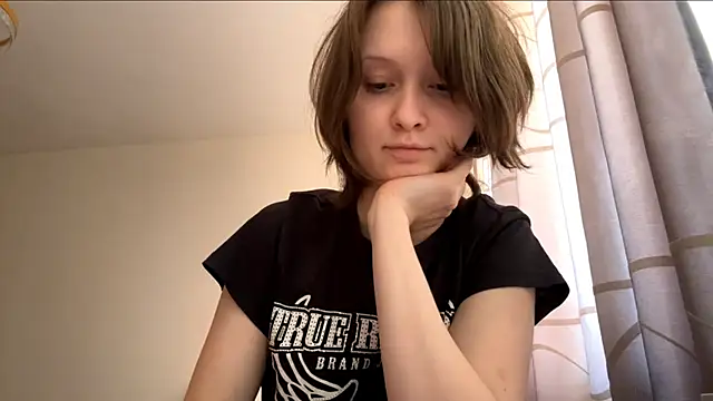 MalvinaGreif Live Webcam on Stripchat