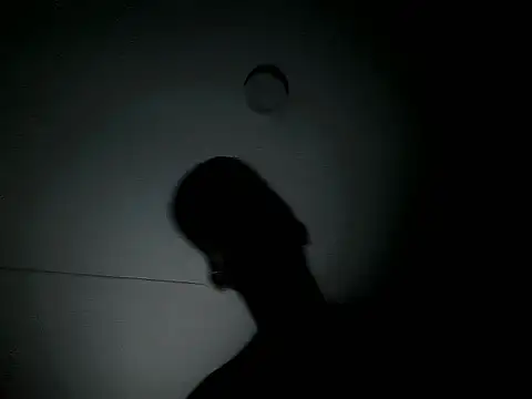 Bi_curious86 webcam