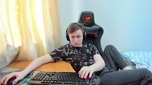 iliaskrislove webcam