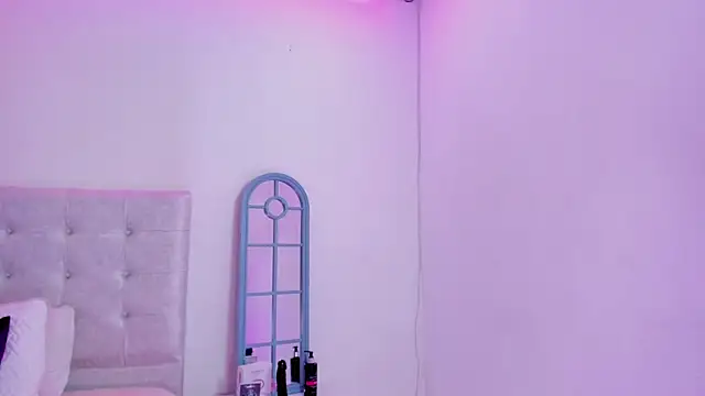 Vanessa_cruz_18 webcam
