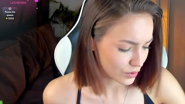 Leslie_Scott webcam