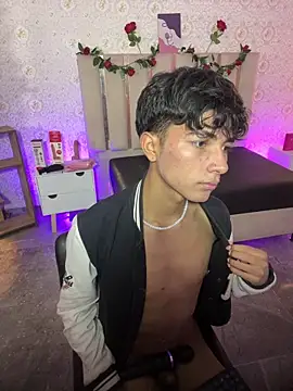 osamu_tay (M twink) - shower show + domi in my ass🍑😈💦