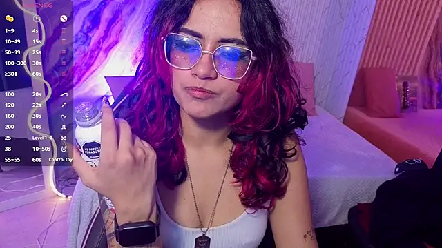 kristen_tay webcam