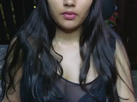 its-akeera (F young) - Boobs show oil massage 🩰🙈