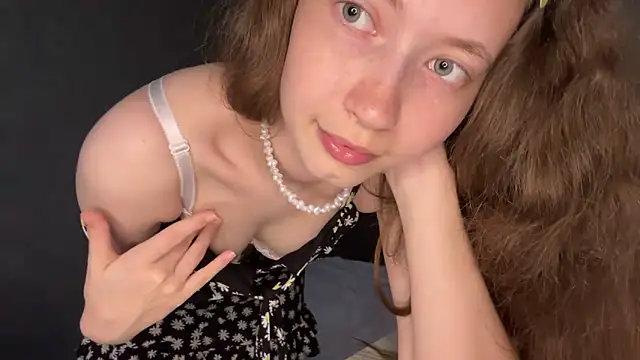 Emily_Mur_ webcam