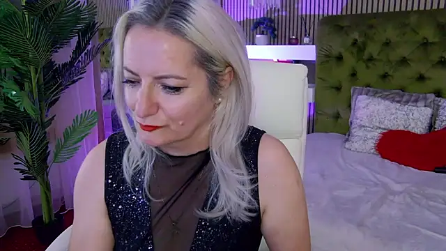 LadyTouch webcam