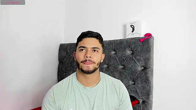 jayd_muscle webcam