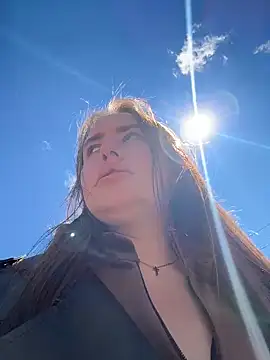 KiraSunshine webcam