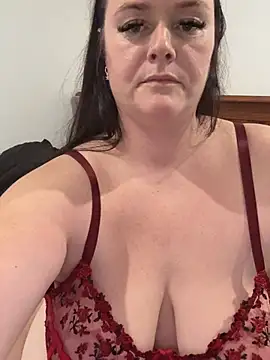 carinabro10 webcam