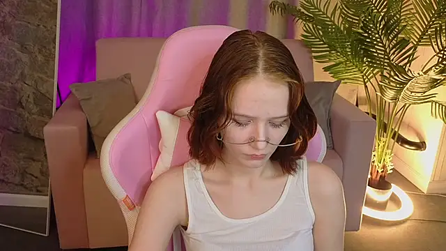 AliceJohansone webcam