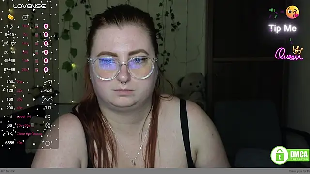 Alicia_love00 webcam