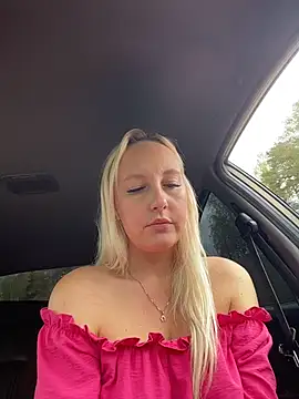 merlindave (F young) - Finger pussy /naked 💦💦🫦