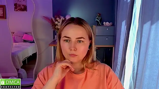 Mira_Mermayd webcam