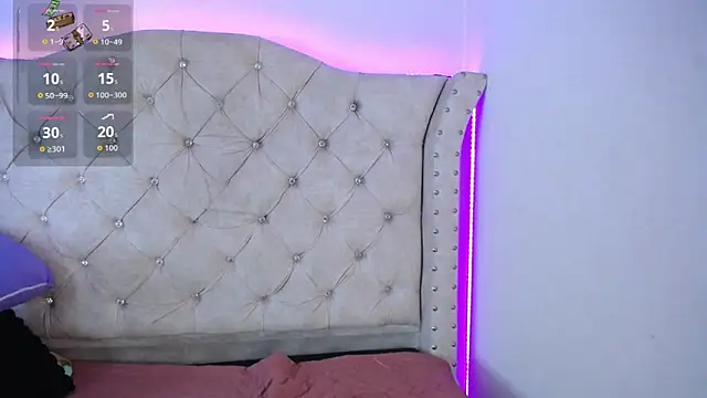 Elizabeth_Evans1 webcam