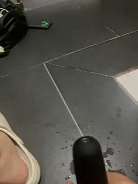 xiaochengzi505 (F milf) - 下身真空到下播