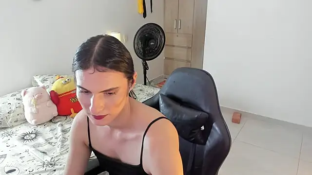 _shantallskinny_ live sex cam