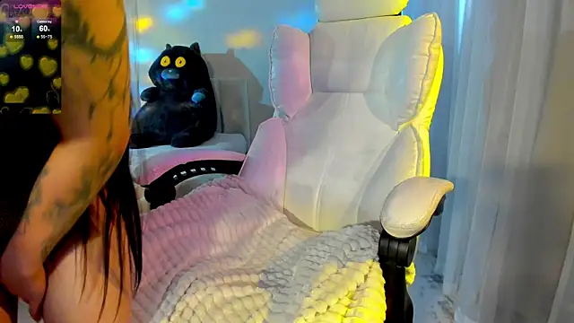 Black_Dollarss webcam