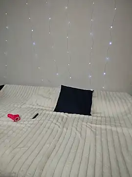VictoriaVeya webcam