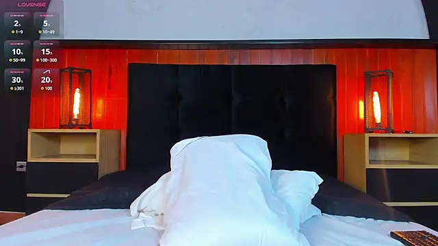 Leo_Savage_ webcam