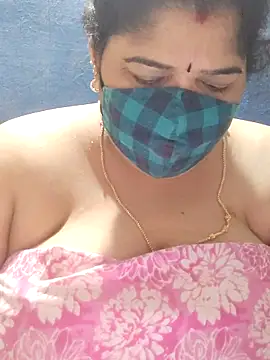 tamilthanushri webcam