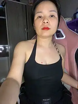 Ivy_Trix2 webcam