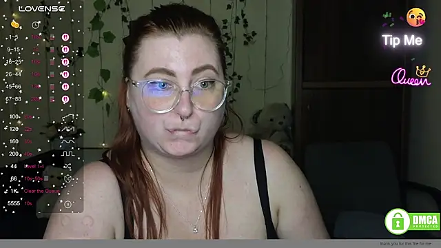 Alicia_love00 webcam
