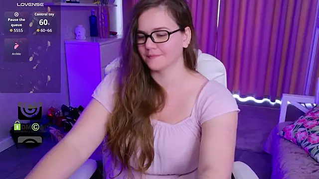 KellyKleine webcam
