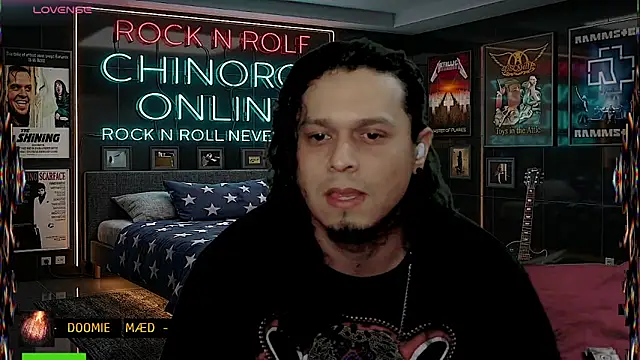 chino_roz webcam