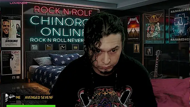 chino_roz webcam