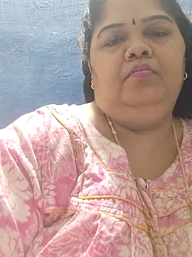 tamilthanushri (F milf) - New toys